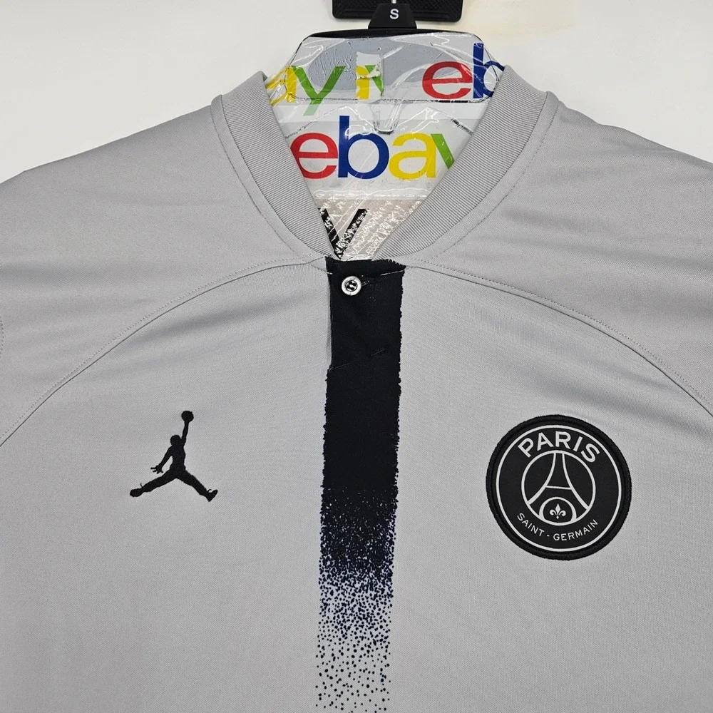 Paris‎ Saint-Germain Jersey Mens Large Stadium Away Gray Dri Fit Football Shirt